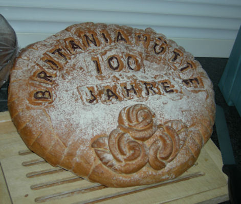 Hut Bread